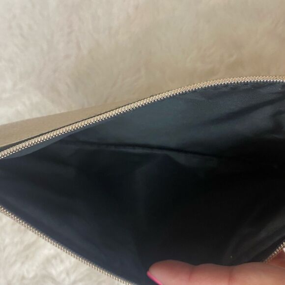 elf "Play Beautifully" 2 Piece Makeup Bag Bundle - Picture 5 of 5